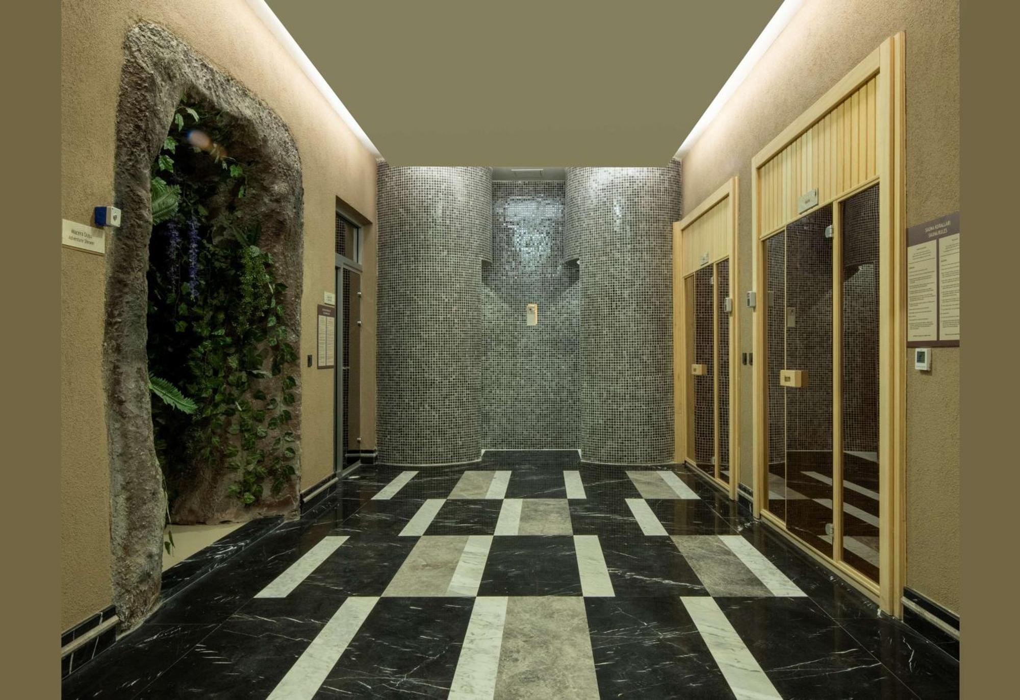 Doubletree By Hilton Manisa Hotell Eksteriør bilde