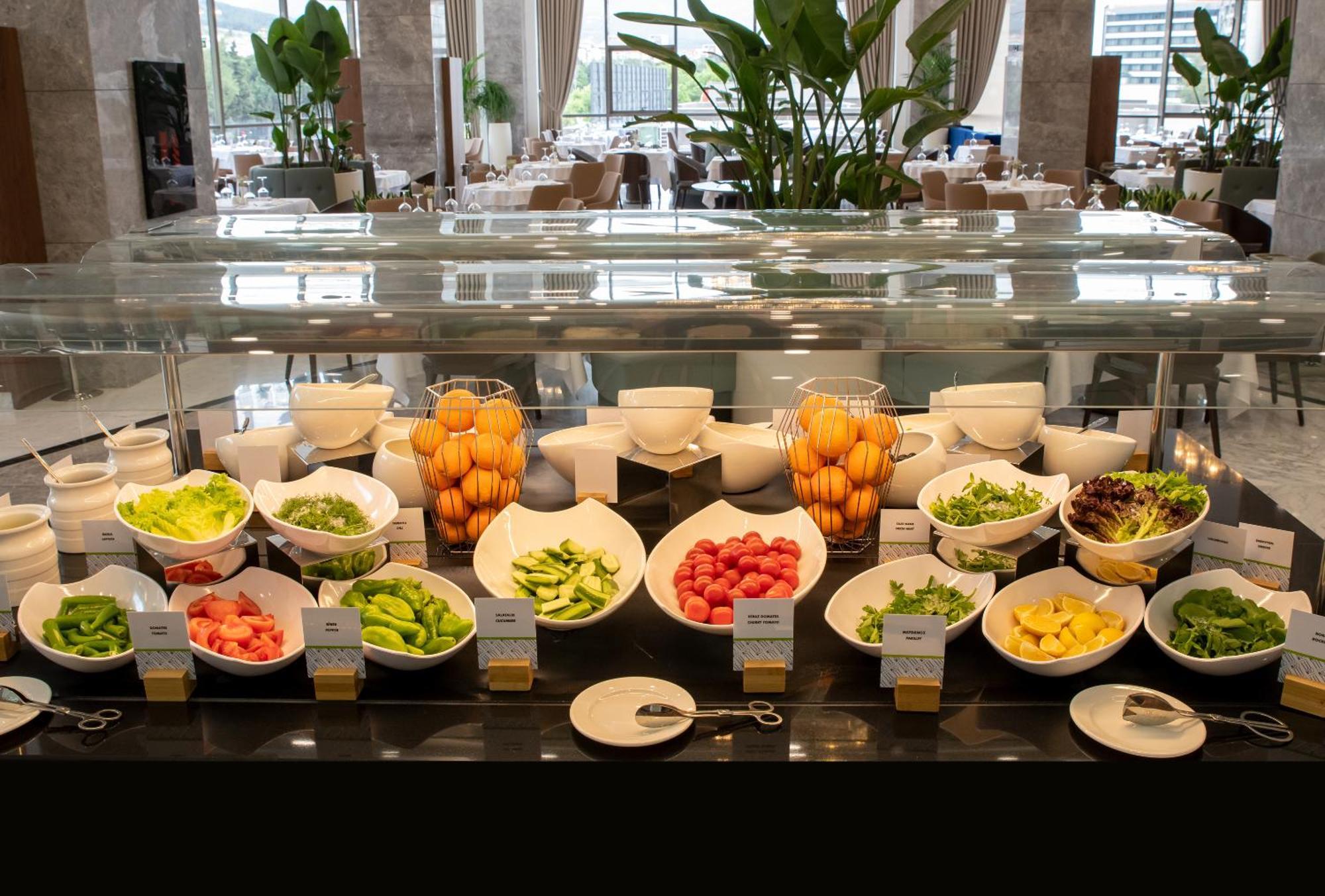 Doubletree By Hilton Manisa Hotell Eksteriør bilde